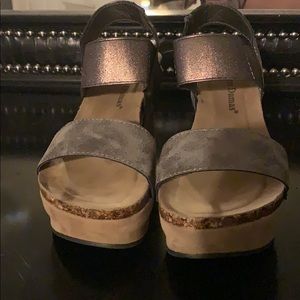 Pierre dumas platform heels. Size 5 1/2